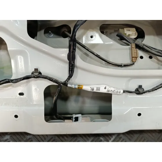 Porton Trasero para Subaru Impreza G12