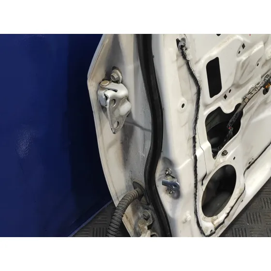 Puerta Trasera Derecha para Subaru Impreza G12