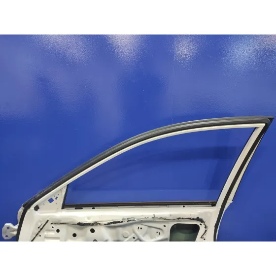 Puerta Delantera Derecha para Subaru Impreza G12