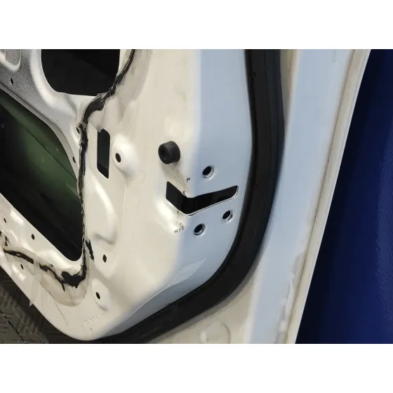 Puerta Delantera Derecha para Subaru Impreza G12