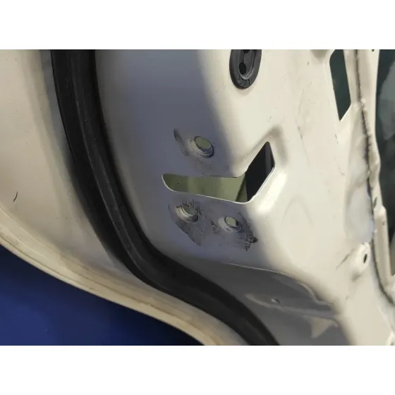 Puerta Trasera Izquierda para Subaru Impreza G12