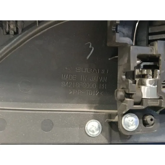 Guarnecido Puerta Delantera Derecha para Subaru Impreza G12