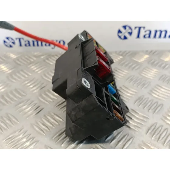 Caja Reles / Fusibles para Bmw Serie 7 (E65/E66)