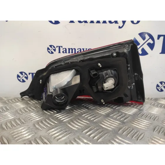 Piloto Trasero Derecho Interior para Nissan Qashqai (J11)