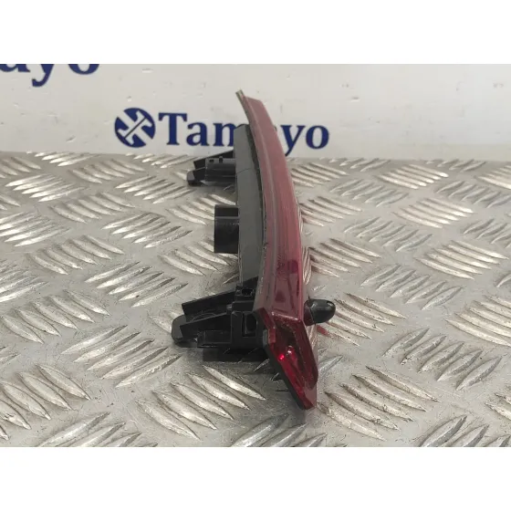 Piloto Trasero Central para Renault Clio Iv