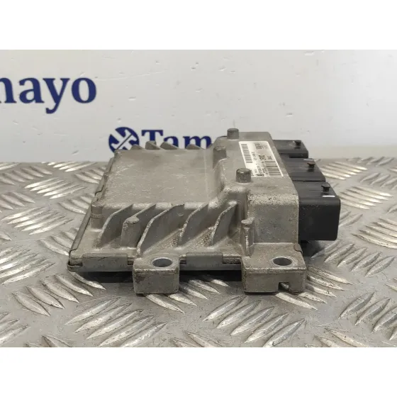 Centralita Motor Uce para Ford Fiesta (Cb1)