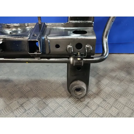Puente Delantero para Kia Carnival Ii