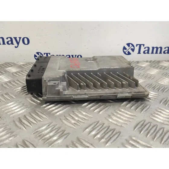 Centralita Motor Uce para Volkswagen Passat Variant (3C5)