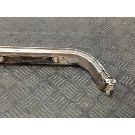 Soporte / Guia Puerta Corredera para Iveco 35S13