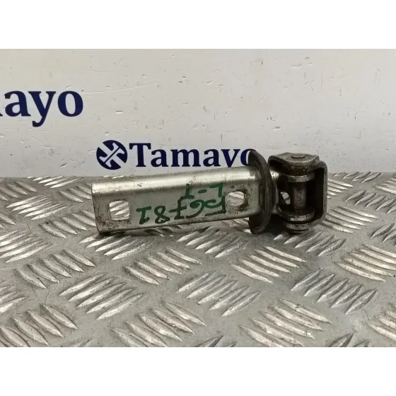 Soporte / Guia Puerta Corredera para Iveco 35S13