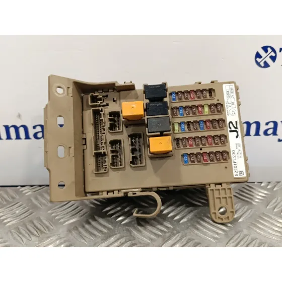 Caja Reles / Fusibles para Subaru Xv (G5)