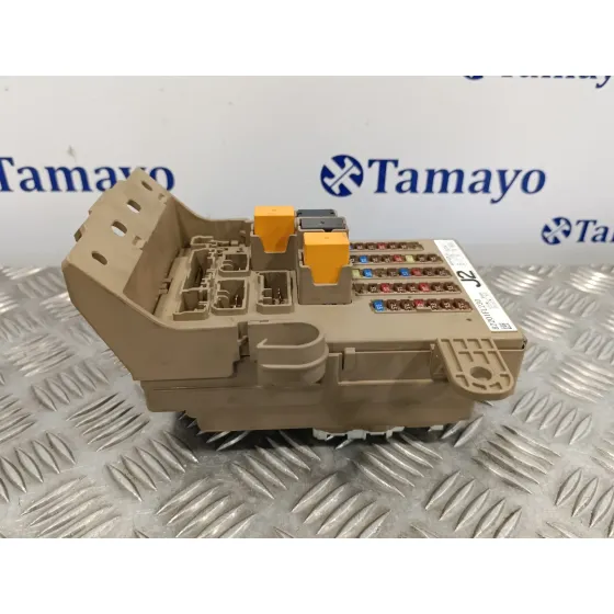 Caja Reles / Fusibles para Subaru Xv (G5)