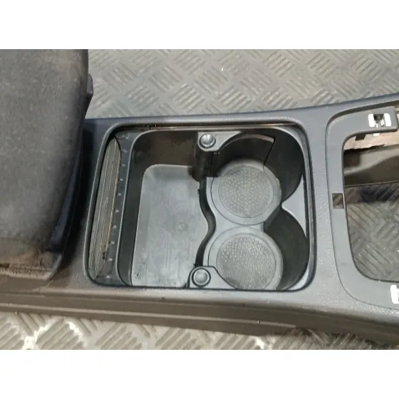 Consola Central para Volkswagen Passat Variant (3C5)