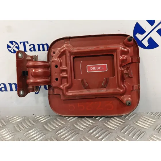 Tapa Exterior Combustible para Nissan Qashqai (J10)