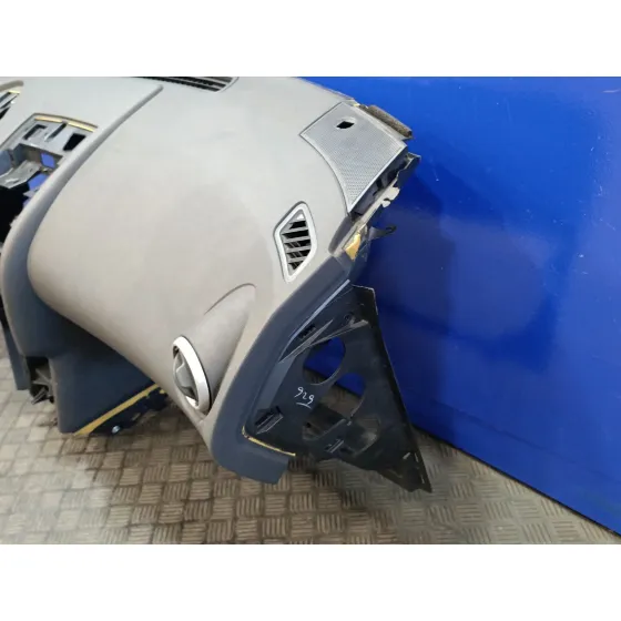 Salpicadero para Nissan Qashqai (J10)