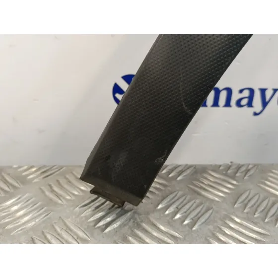 Aletin Delantero Derecho para Subaru Xv (G5)