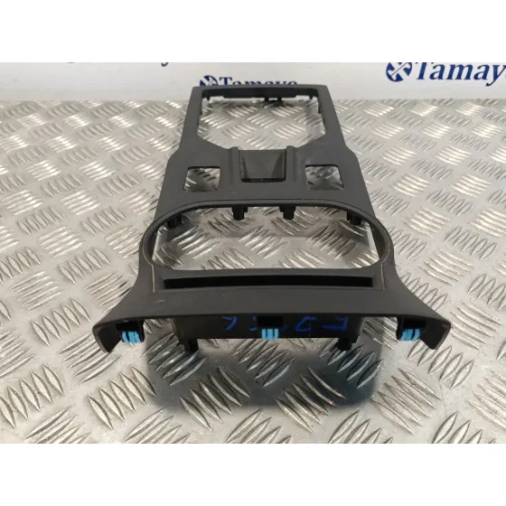 Moldura para Subaru Xv (G5)