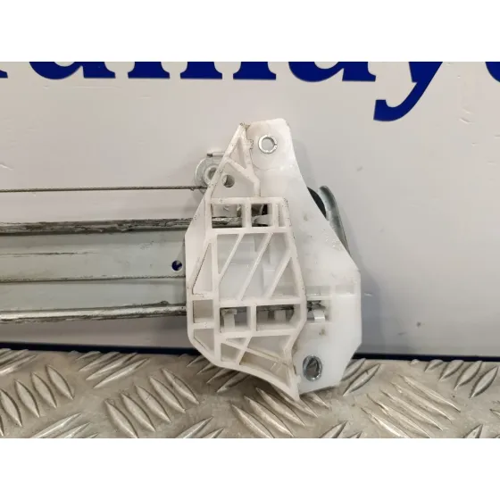 Elevalunas Delantero Izquierdo para Subaru Xv (G5)