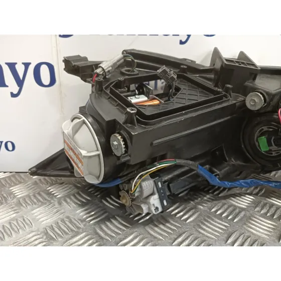 Faro Derecho para Mazda 6 Lim. (Gh)