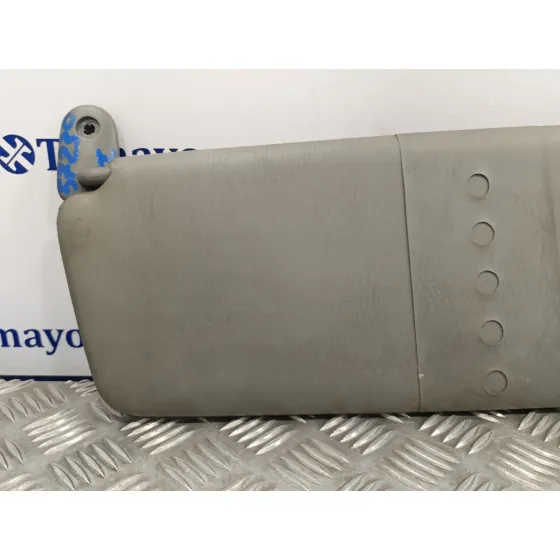 Parasol Izquierdo para Renault Trafic Caja Cerrada (Ab 4.01)