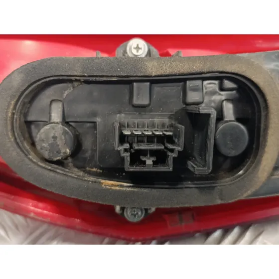 Piloto Trasero Izquierdo para Fiat Punto Berlina (188)