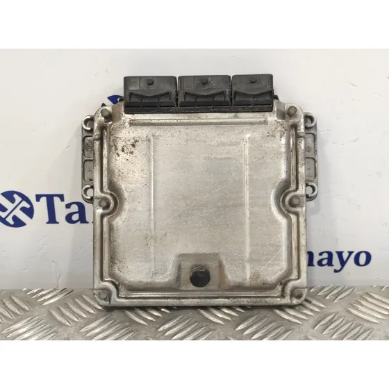 Centralita Motor Uce para Renault Trafic Caja Cerrada (Ab 4.01)