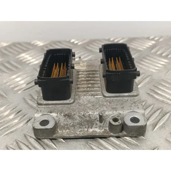Centralita Motor Uce para Alfa Romeo 147 (190)