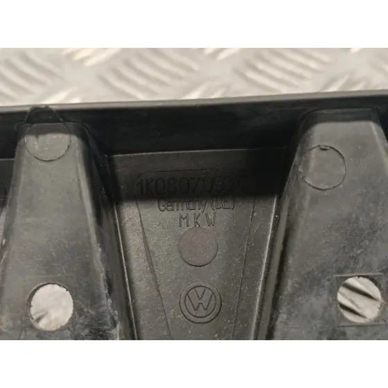 Travesano Inferior para Volkswagen Golf Plus (5M1)