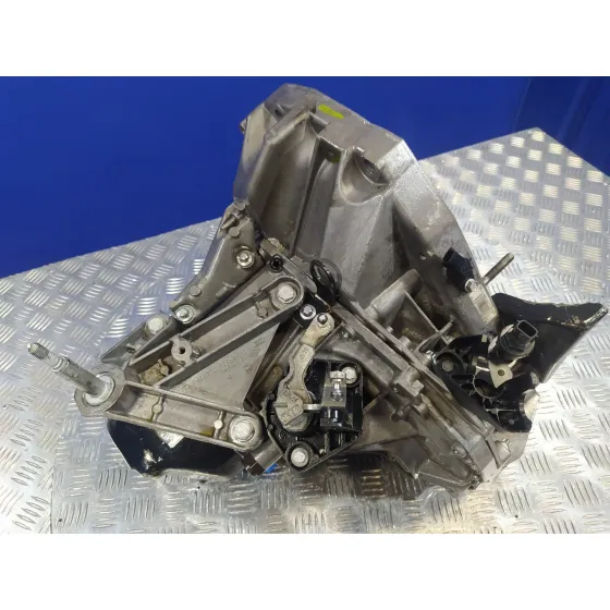 Caja Cambios para Dacia Logan