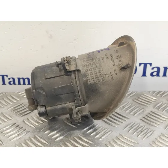 Faro Antiniebla Izquierdo para Volkswagen T5 Transporter (7E)