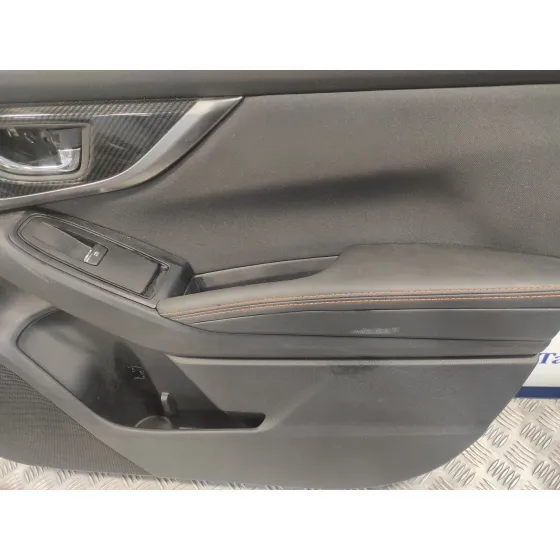 Guarnecido Puerta Delantera Derecha para Subaru Xv (G5)