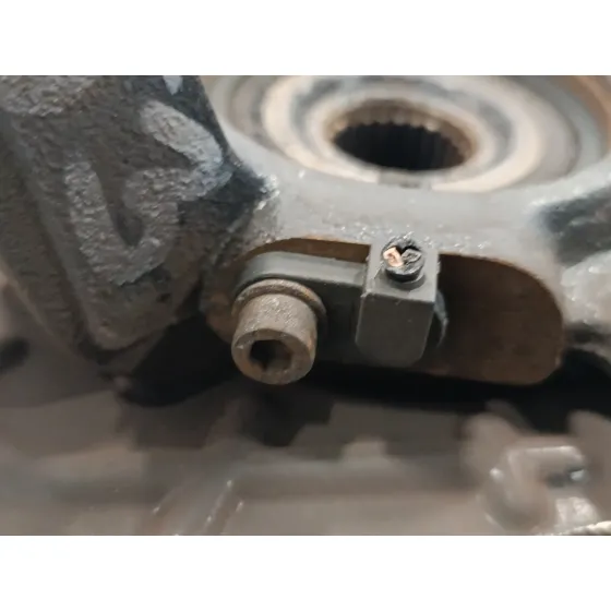 Mangueta Delantera Izquierda para Ford Ka (Ccu)