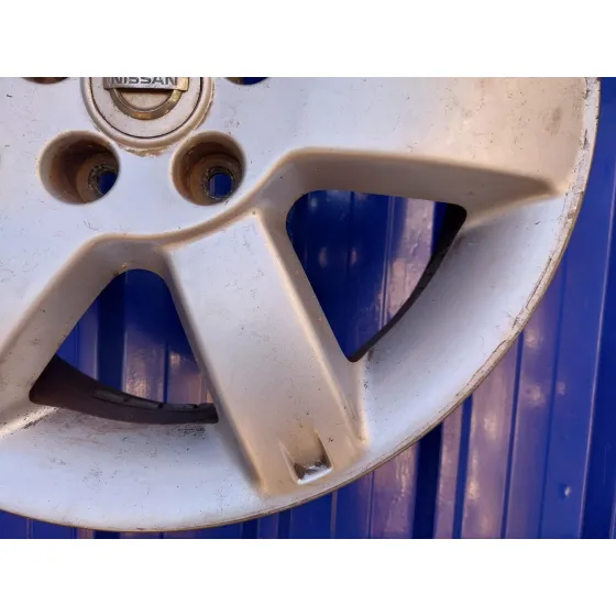 Llanta para Nissan X-Trail (T30)