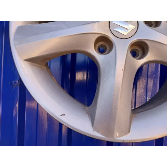 Llanta para Suzuki Sx4 Rw (Ey)