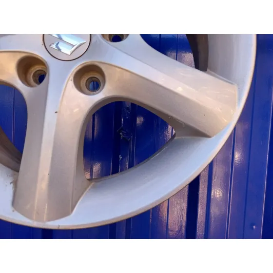 Llanta para Suzuki Sx4 Rw (Ey)