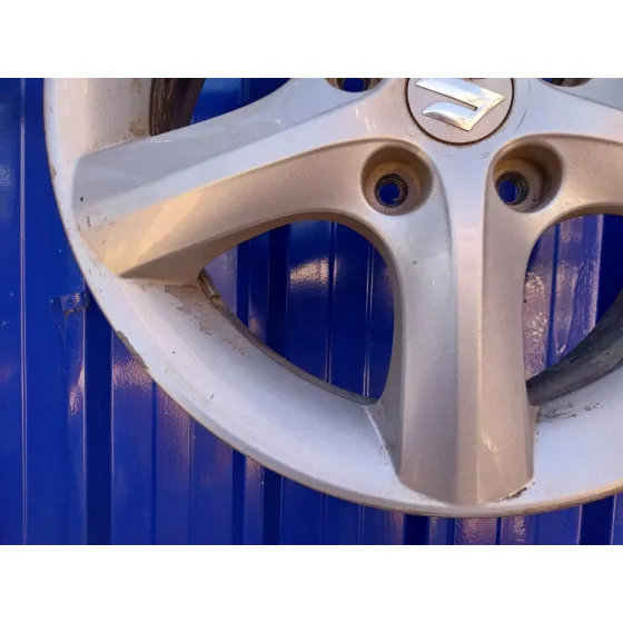 Llanta para Suzuki Sx4 Rw (Ey)