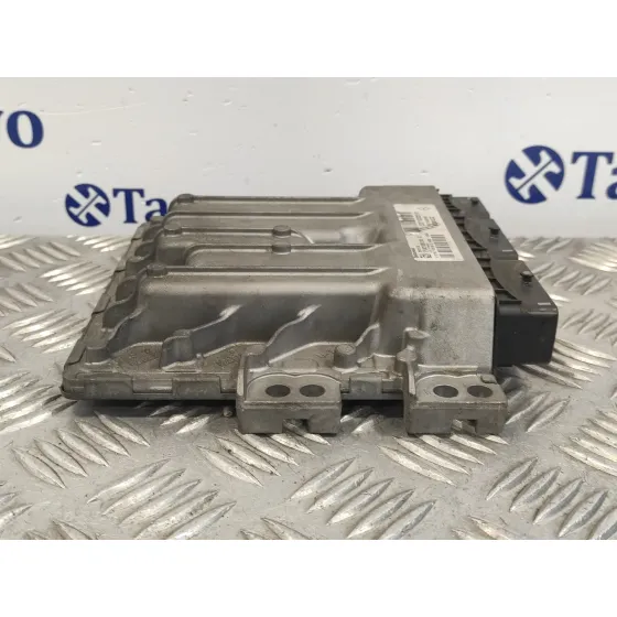 Centralita Motor Uce para Renault Scenic Iii