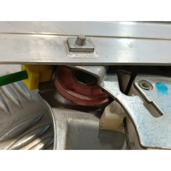 Elevalunas Delantero Izquierdo para Opel Corsa D