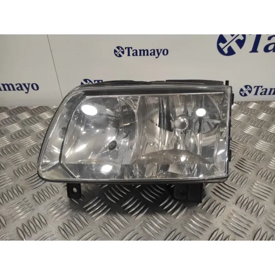 Faro Izquierdo para Volkswagen Polo Berlina (6N2)
