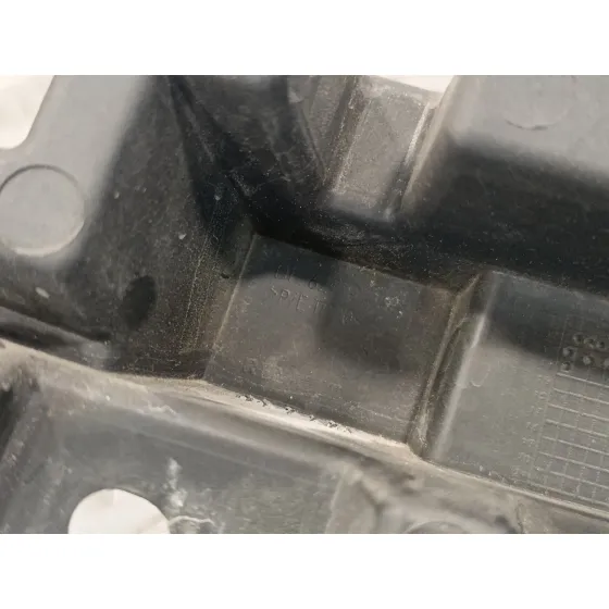 Soporte Faro Izquierdo para Peugeot 3008