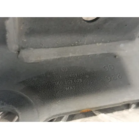 Refuerzo Paragolpes Trasero para Volkswagen Golf V Berlina (1K1)