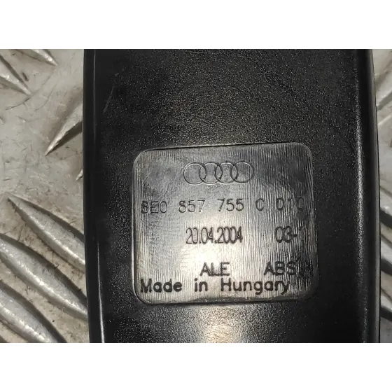 Enganche Cinturon Delantero Izquierdo para Audi A4 Berlina (8E)