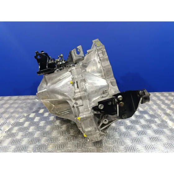 Caja Cambios para Toyota Avensis Berlina (T25)