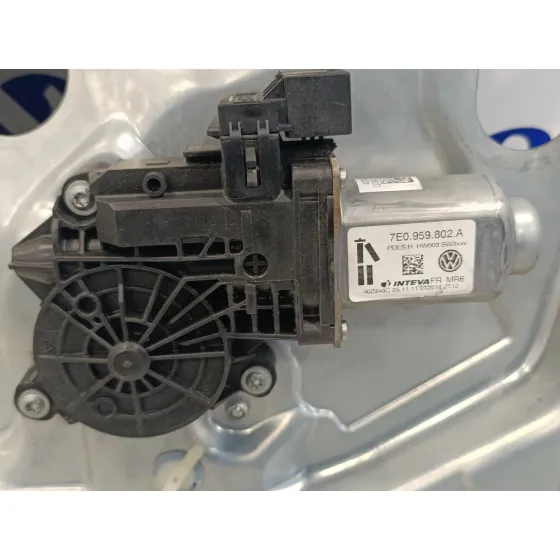 Elevalunas Delantero Derecho para Volkswagen T5 Transporter (7E)