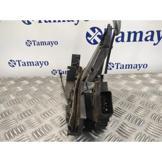 Cerradura Puerta Delantera Derecha para Ford Focus Berlina (Cap)