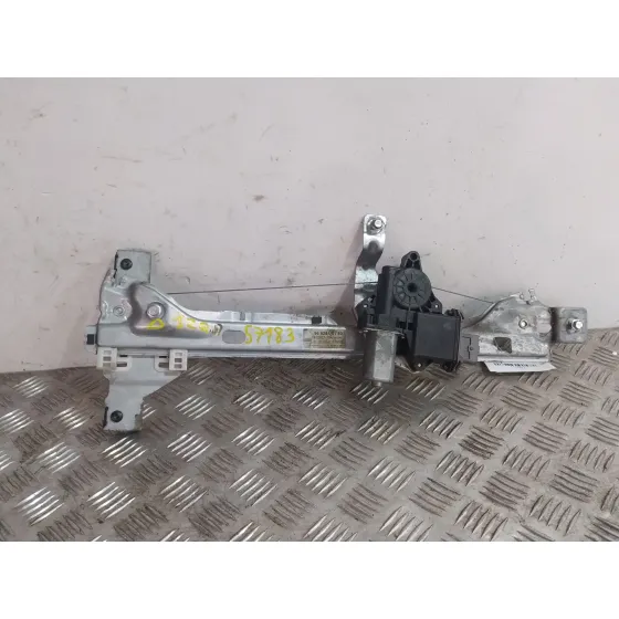 Elevalunas Delantero Izquierdo para Peugeot 3008