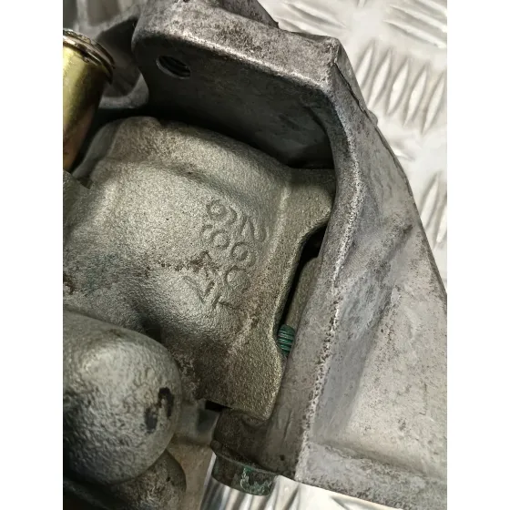 Bomba Direccion para Seat Inca (6K9)