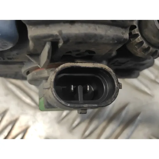 Faro Antiniebla Derecho para Toyota Avensis Berlina (T25)