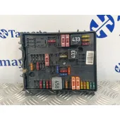 Caja Reles / Fusibles para Audi A3 (8P)