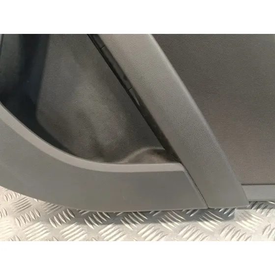 Guarnecido Puerta Trasera Derecha para Seat Leon (5F1)